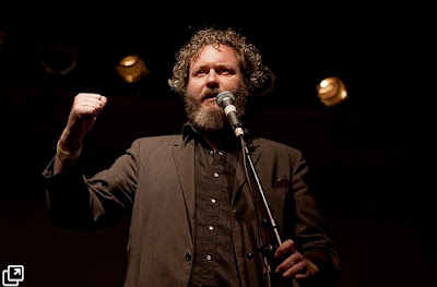 the boundaries of good taste ( ...